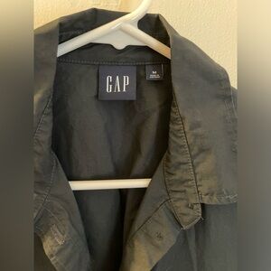 Simple black Gap dress. Size M